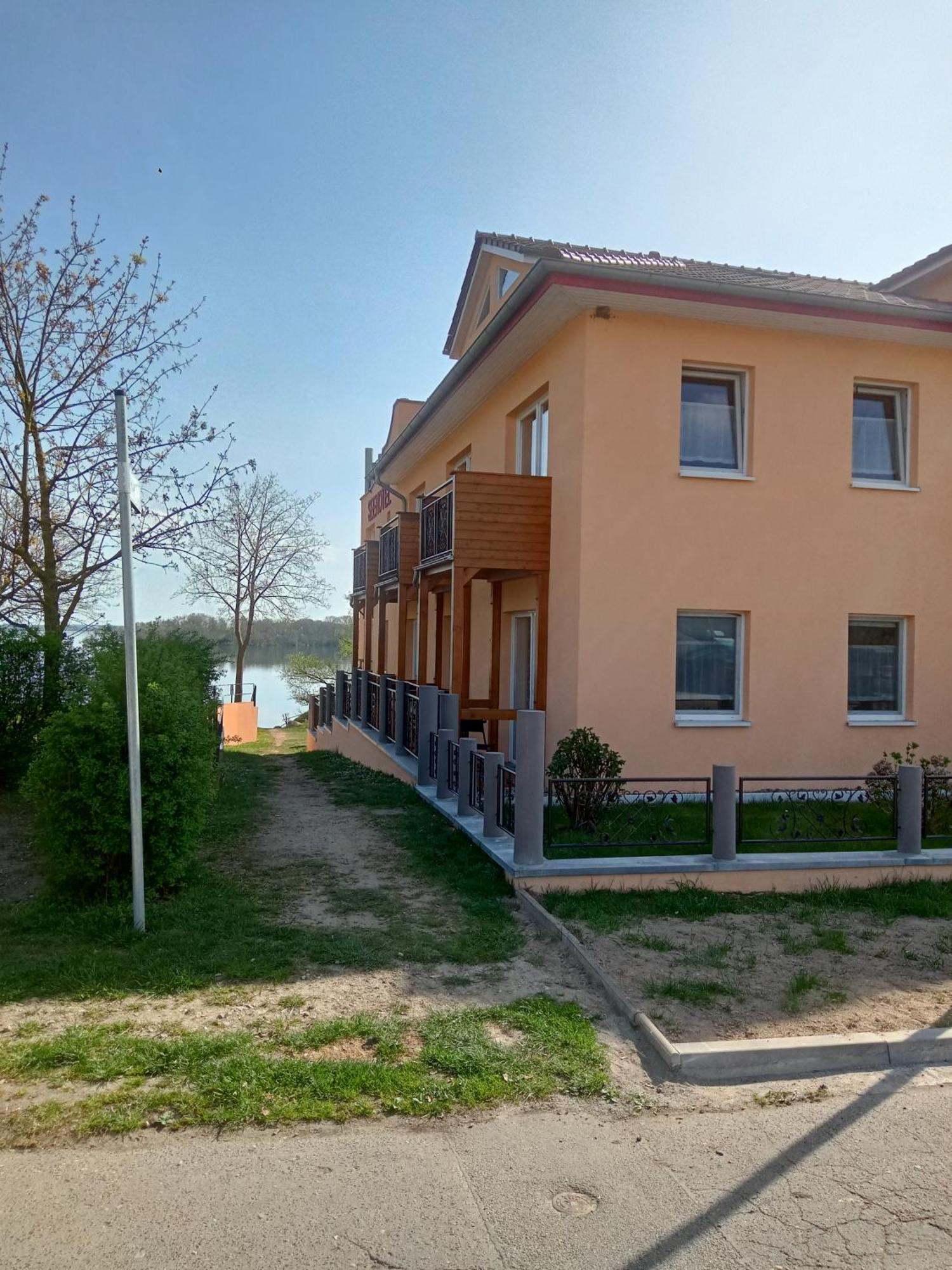 Seehotel Bad Kleinen Ngoại thất bức ảnh