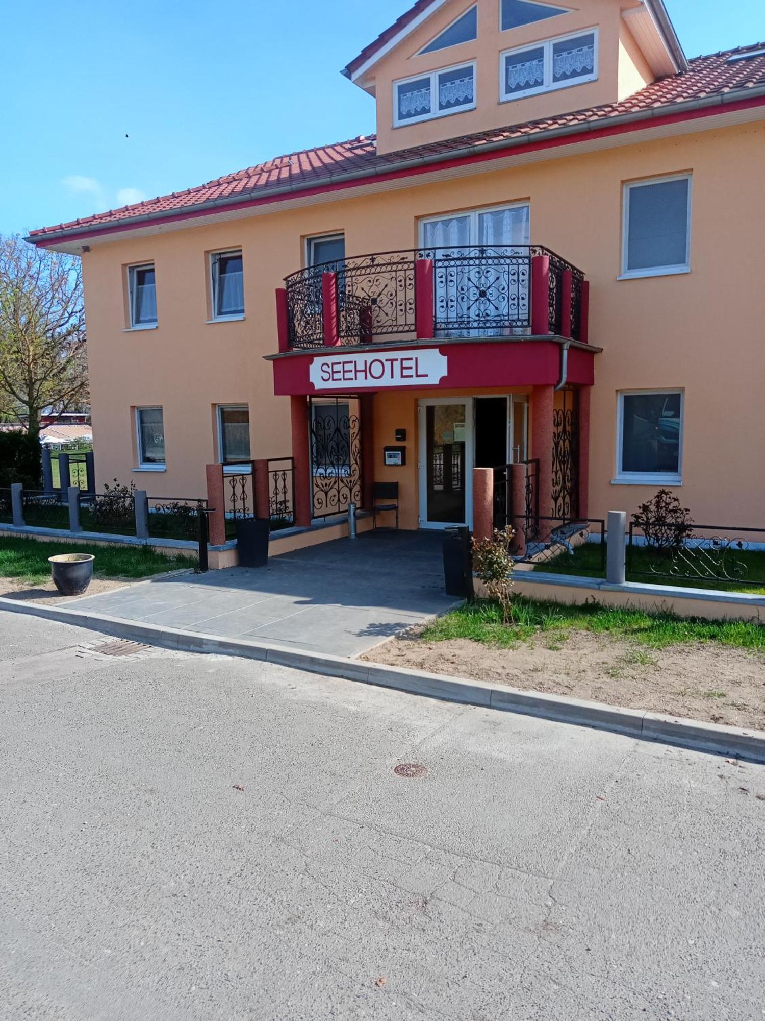 Seehotel Bad Kleinen Ngoại thất bức ảnh