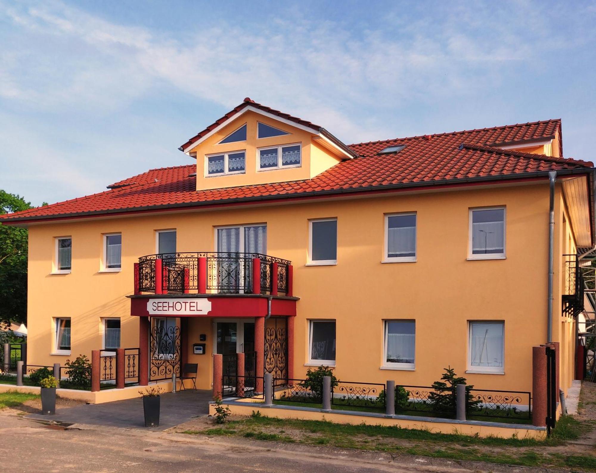 Seehotel Bad Kleinen Ngoại thất bức ảnh